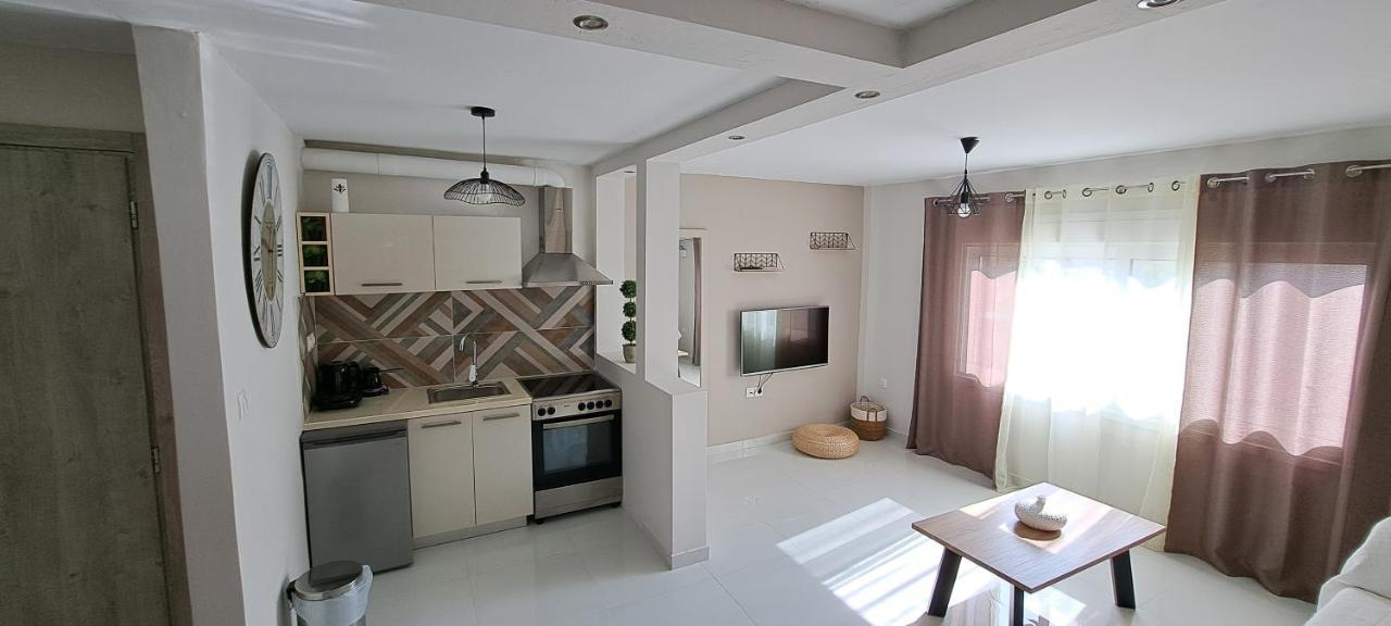 Xylokastro Cozy Apartment Екстериор снимка